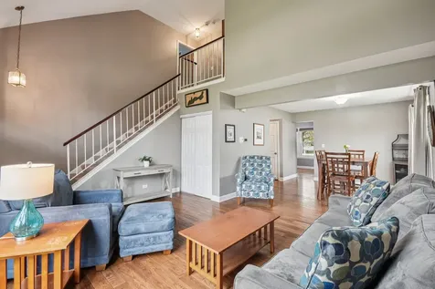 4425 Castlebar Lane Hanover Park IL 60133