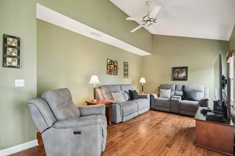 4425 Castlebar Lane Hanover Park IL 60133