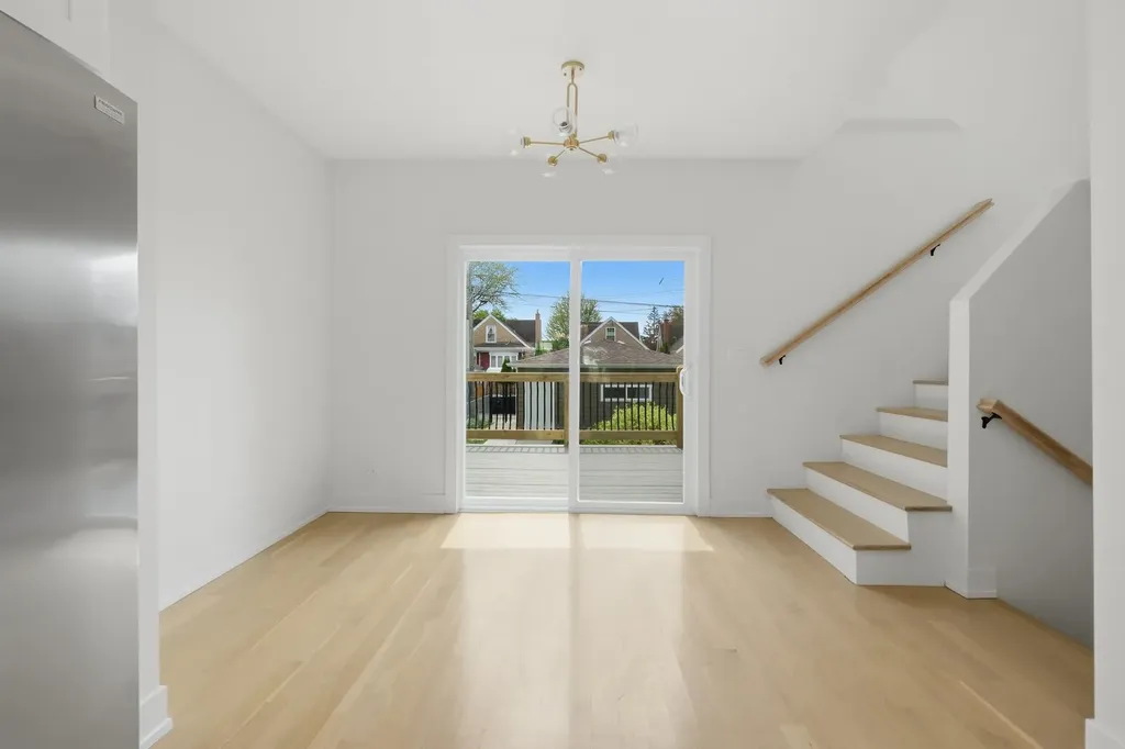6707 West Imlay Street Chicago IL 60631