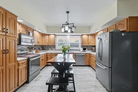 324 South Sangamon Avenue Gibson City IL 60936
