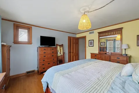 324 South Sangamon Avenue Gibson City IL 60936