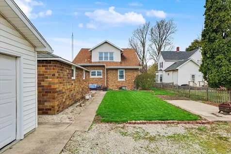 324 South Sangamon Avenue Gibson City IL 60936