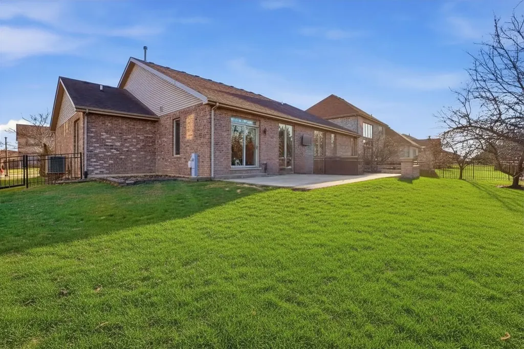 16656 Huntington Drive Lockport IL 60441