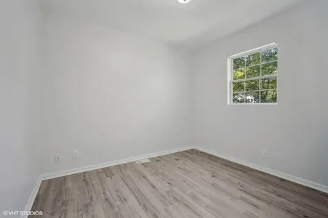 39477 North Hickory Avenue Antioch IL 60002