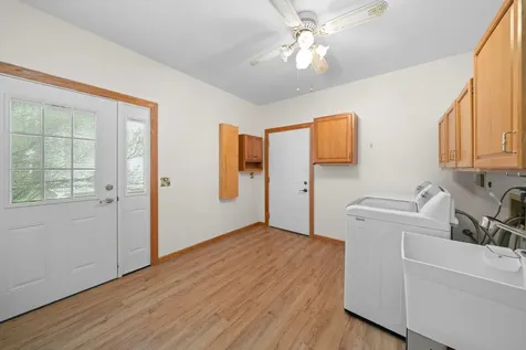 537 Erma Drive Lake Holiday IL 60552