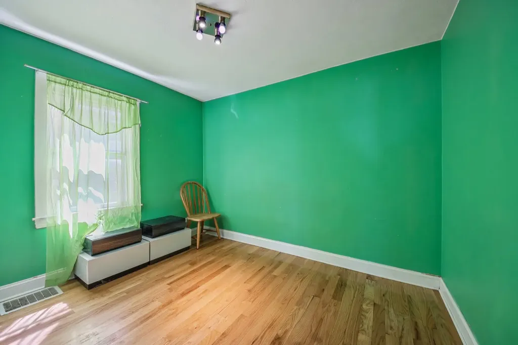 3832 North Oak Park Avenue Chicago IL 60634
