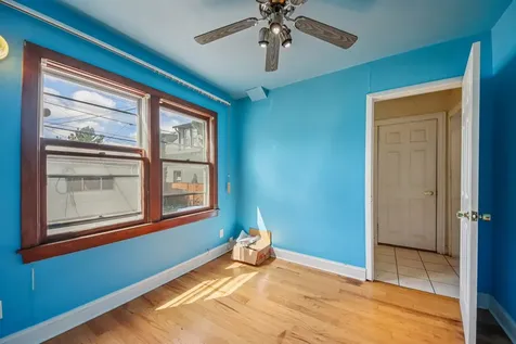 3832 North Oak Park Avenue Chicago IL 60634