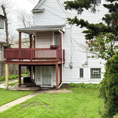 4644 North Kennicott Avenue Chicago IL 60630