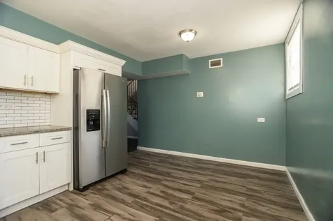 382 Chappel Avenue Calumet City IL 60409