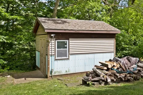 703 Crestview Drive Ingleside IL 60041