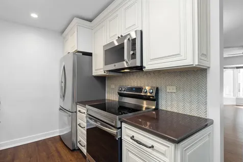 2300 Windsor Mall Court Park Ridge IL 60068