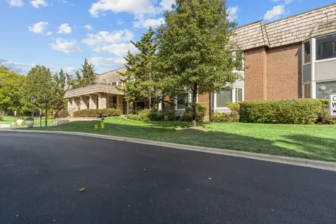 2300 Windsor Mall Court Park Ridge IL 60068
