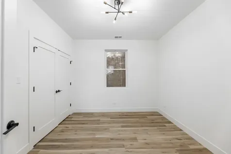 239 West 74th Street Chicago IL 60621
