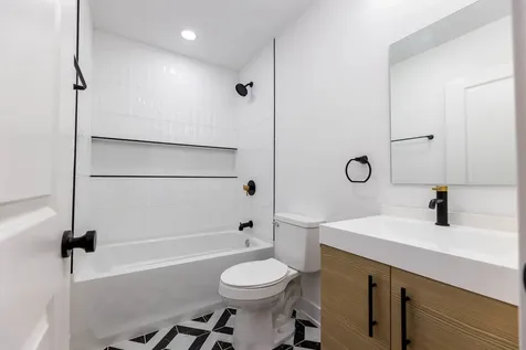 239 West 74th Street Chicago IL 60621