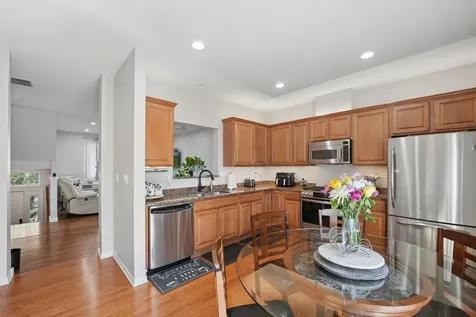 112 Morgans Gate Drive Wood Dale IL 60191