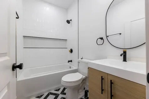 243 West 74th Street Chicago IL 60621