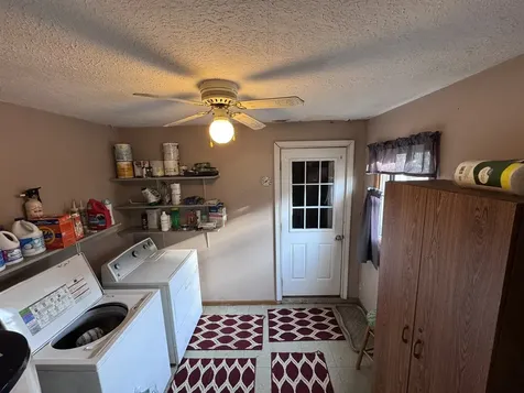 212 West Allmon Street Salem IL 62881