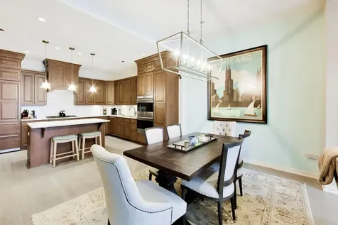 208 North Park Drive Chicago IL 60601