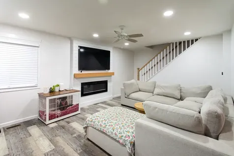 1452 Bear Flag Drive Hanover Park IL 60133