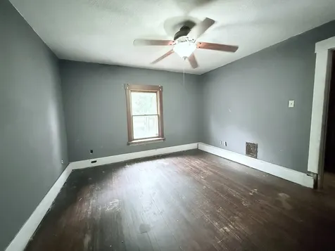 1005 East Main Street Clinton IL 61727