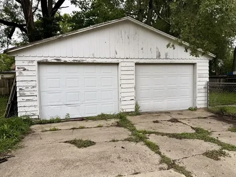 1005 East Main Street Clinton IL 61727