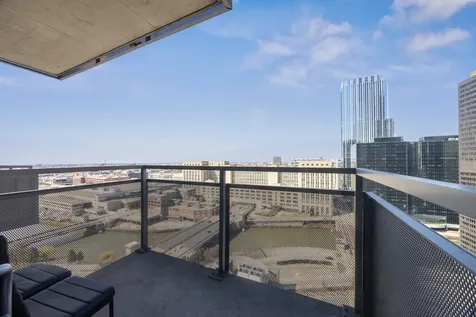 235 West Van Buren Street Chicago IL 60607