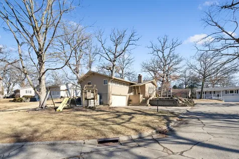 5019 34TH Avenue A Moline IL 61265