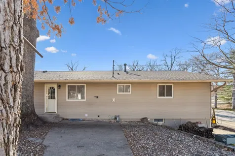 5019 34TH Avenue A Moline IL 61265