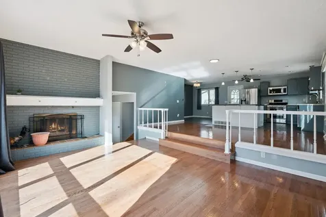 5019 34TH Avenue A Moline IL 61265