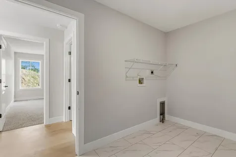 22 Meadow Drive Monticello IL 61856