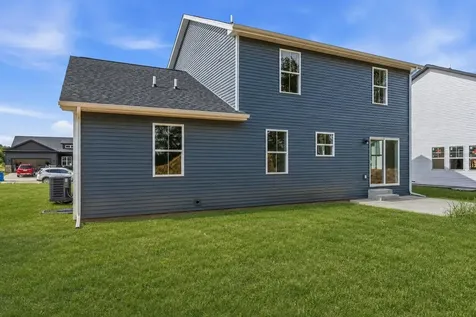22 Meadow Drive Monticello IL 61856