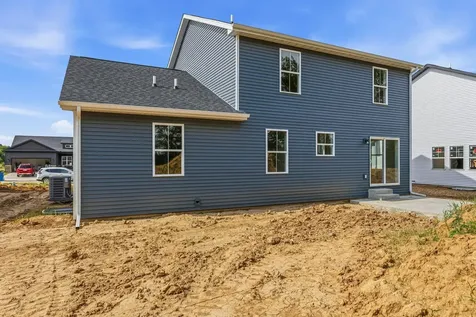 22 Meadow Drive Monticello IL 61856