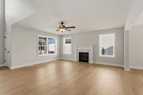 22 Meadow Drive Monticello IL 61856