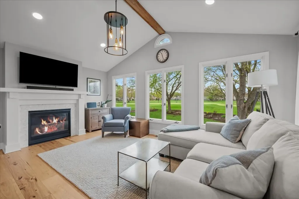 1033 Royal Saint George Drive Naperville IL 60563