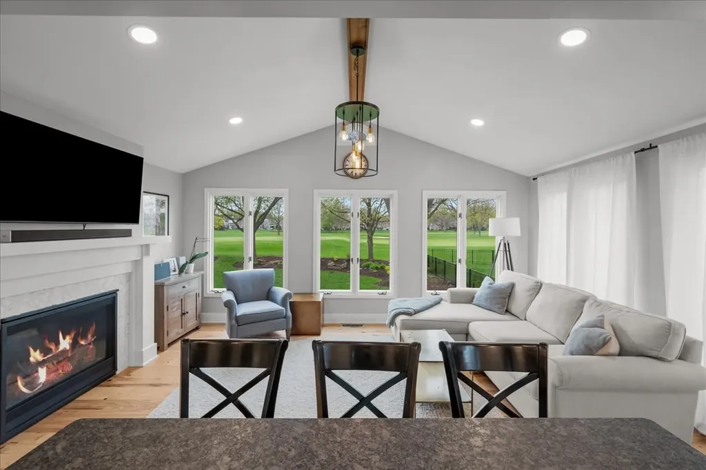 1033 Royal Saint George Drive Naperville IL 60563