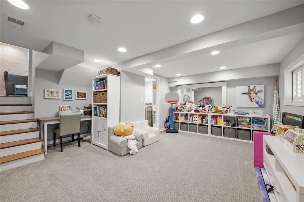 1033 Royal Saint George Drive Naperville IL 60563