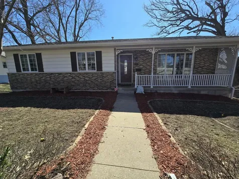 812 10TH Avenue Fulton IL 61252