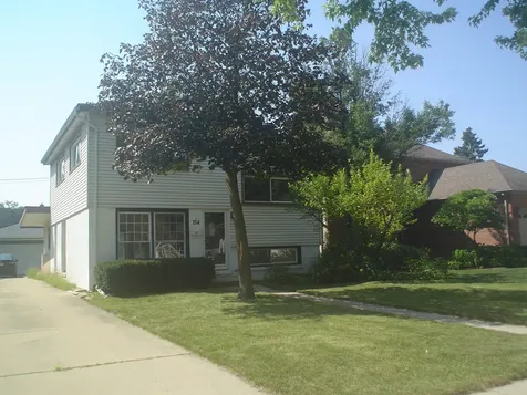 754 South Saylor Avenue S Elmhurst IL 60126