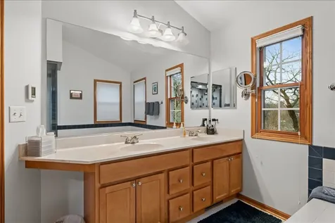 602 Birch Lane Fox River Grove IL 60021