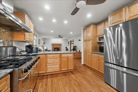 602 Birch Lane Fox River Grove IL 60021