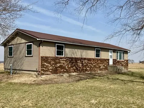 26292 Covell Road Sterling IL 61081