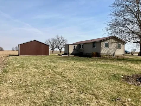 26292 Covell Road Sterling IL 61081