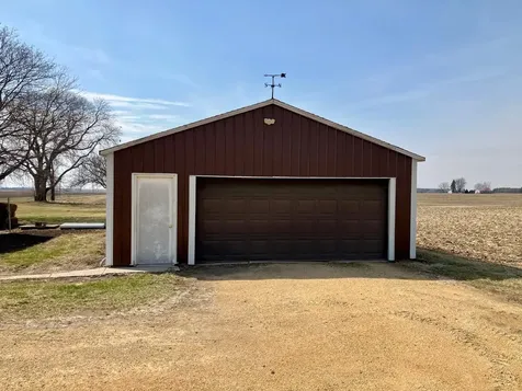 26292 Covell Road Sterling IL 61081