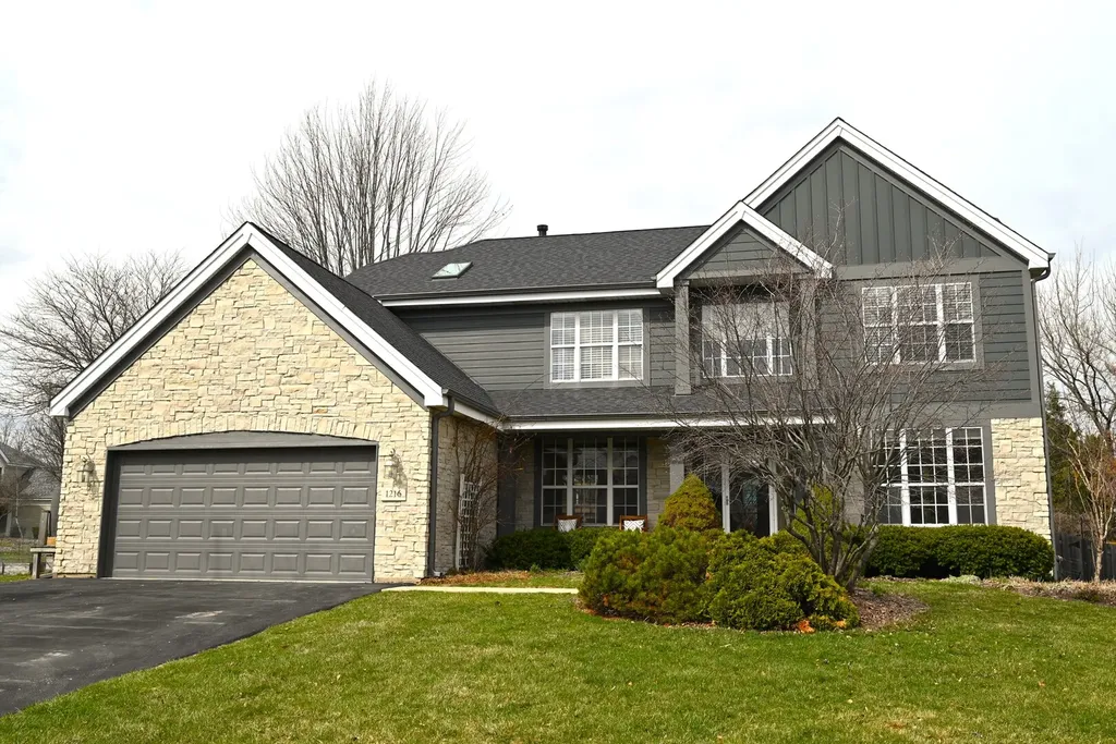 1216 William Drive Lake Zurich IL 60047