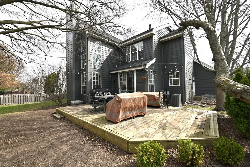 1216 William Drive Lake Zurich IL 60047