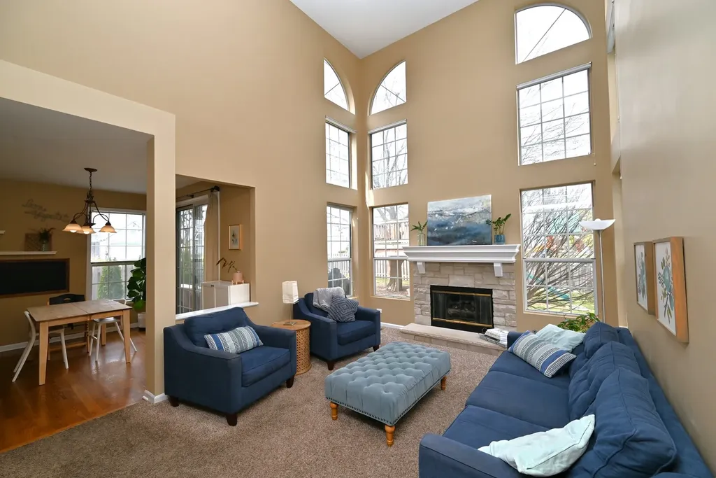 1216 William Drive Lake Zurich IL 60047