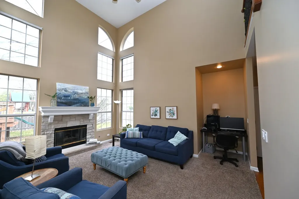 1216 William Drive Lake Zurich IL 60047