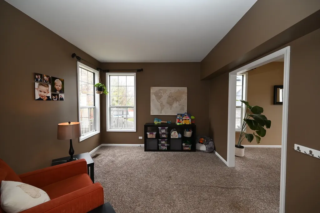 1216 William Drive Lake Zurich IL 60047
