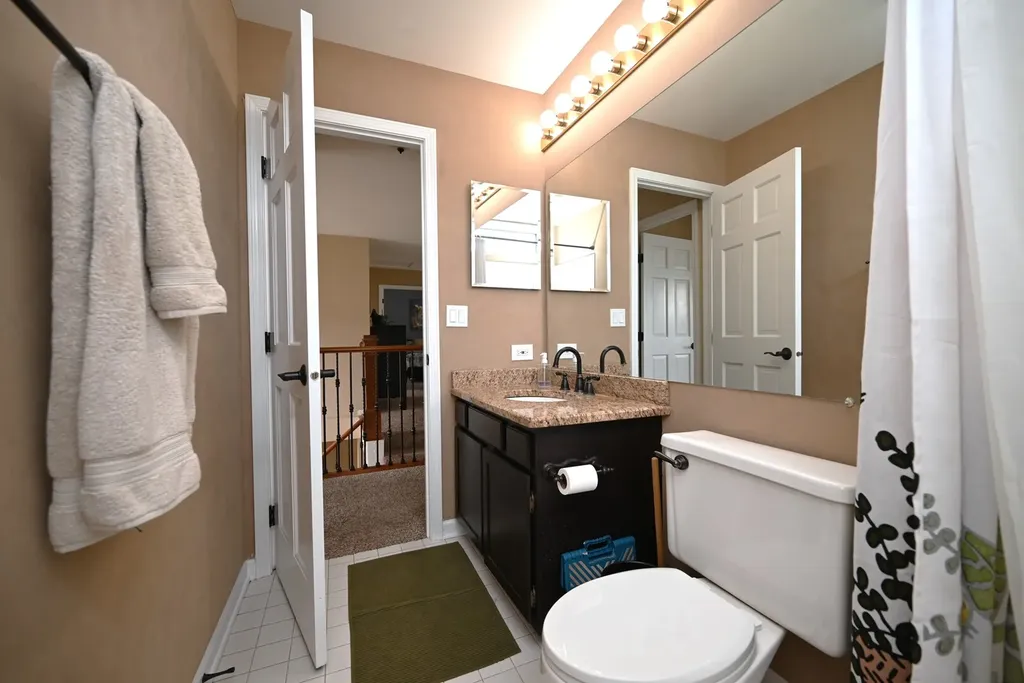 1216 William Drive Lake Zurich IL 60047