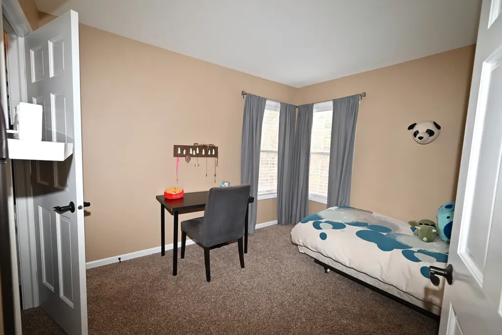 1216 William Drive Lake Zurich IL 60047